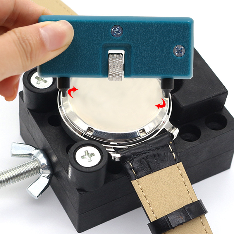 Watch Battery Replacement Kit  - مراجعة Case Back Opener وسعره