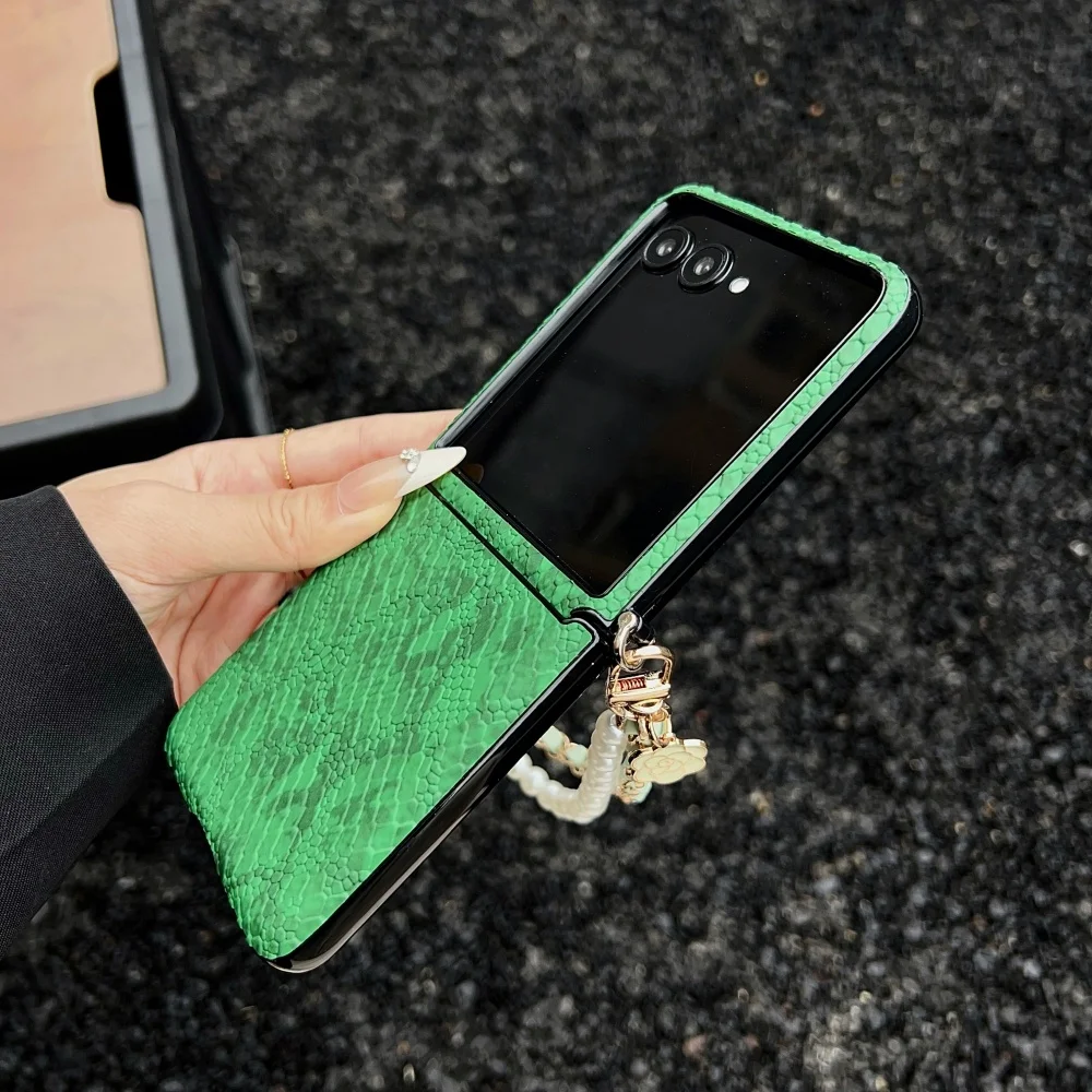 Luxurious Snake Texture Leathe - مراجعة Samsung Galaxy Strap وسعره