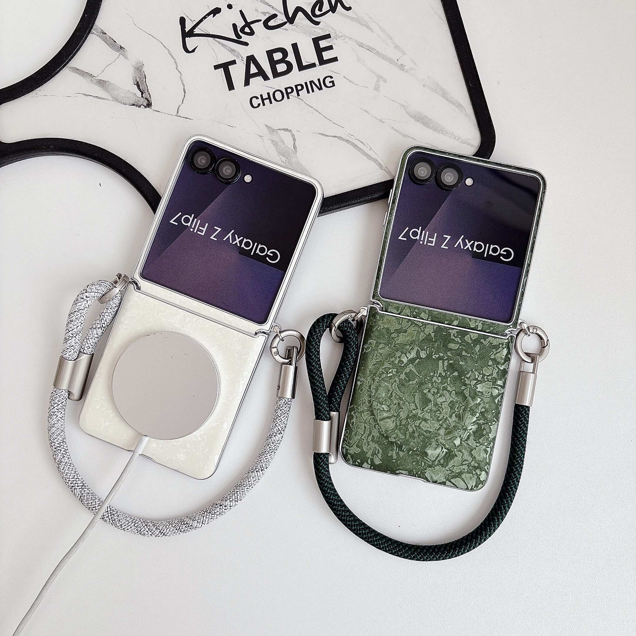 Wrist Strap for Magsafe Hinge  - مراجعة Samsung Galaxy Strap وسعره